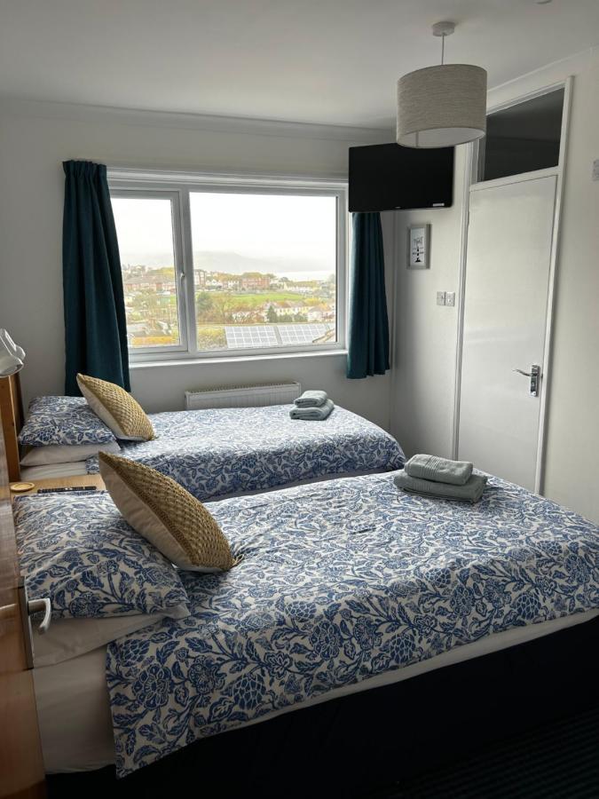 ליים ריג'יס Lucerne B&B מראה חיצוני תמונה
